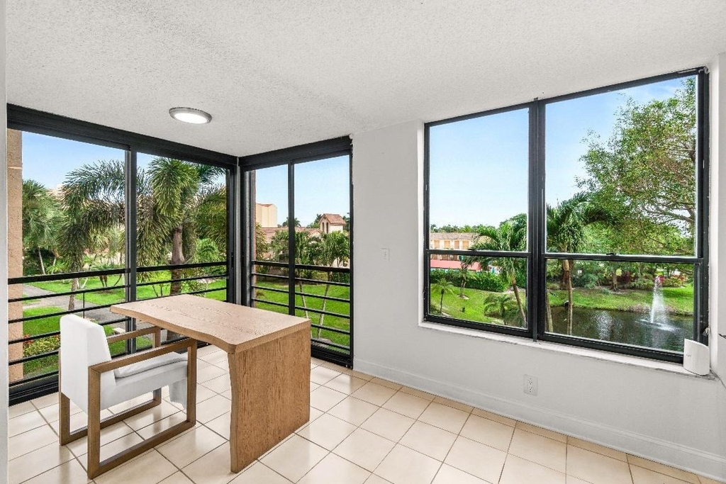 7201 Promenade Drive E - Photo 28