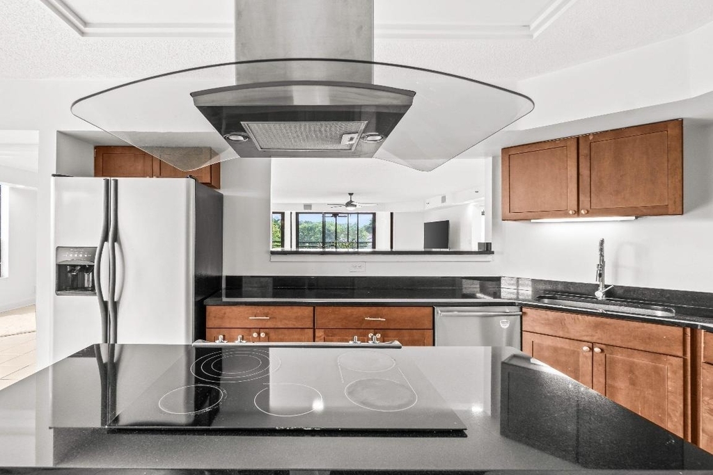 7201 Promenade Drive E - Photo 10