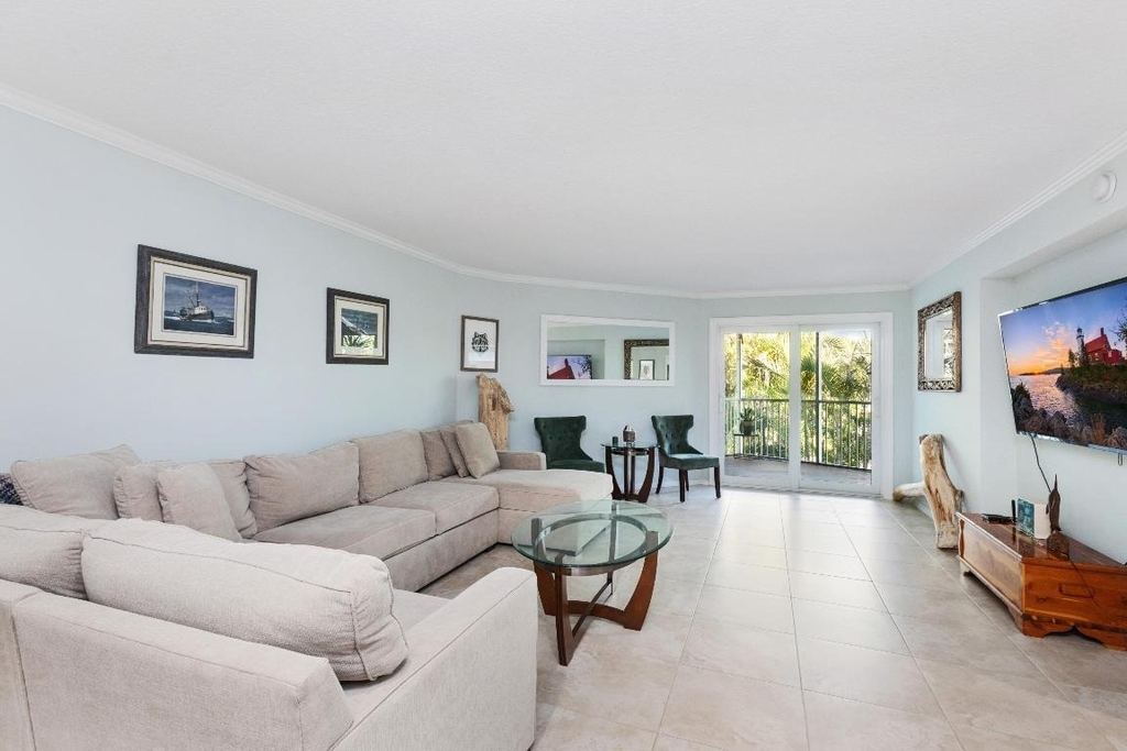 961 S Ocean Drive - Photo 12
