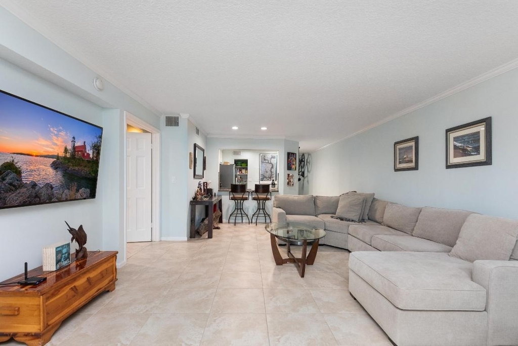 961 S Ocean Drive - Photo 15