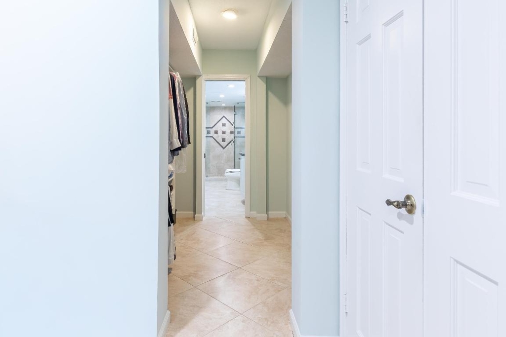 961 S Ocean Drive - Photo 5