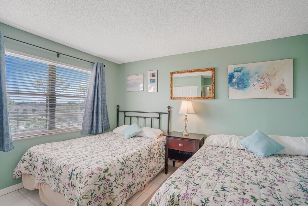 3959 Via Poinciana - Photo 22