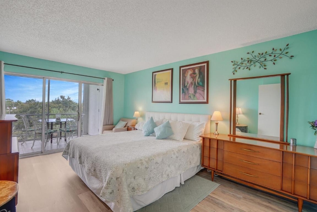 3959 Via Poinciana - Photo 16