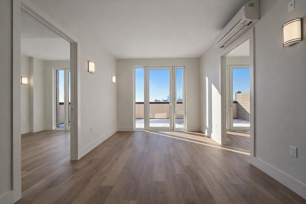 91 Bruckner Blvd - Photo 2