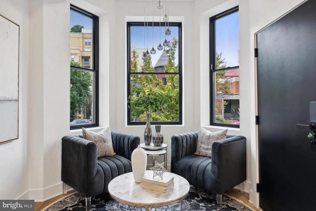 2015 13th Street Nw - Photo 2