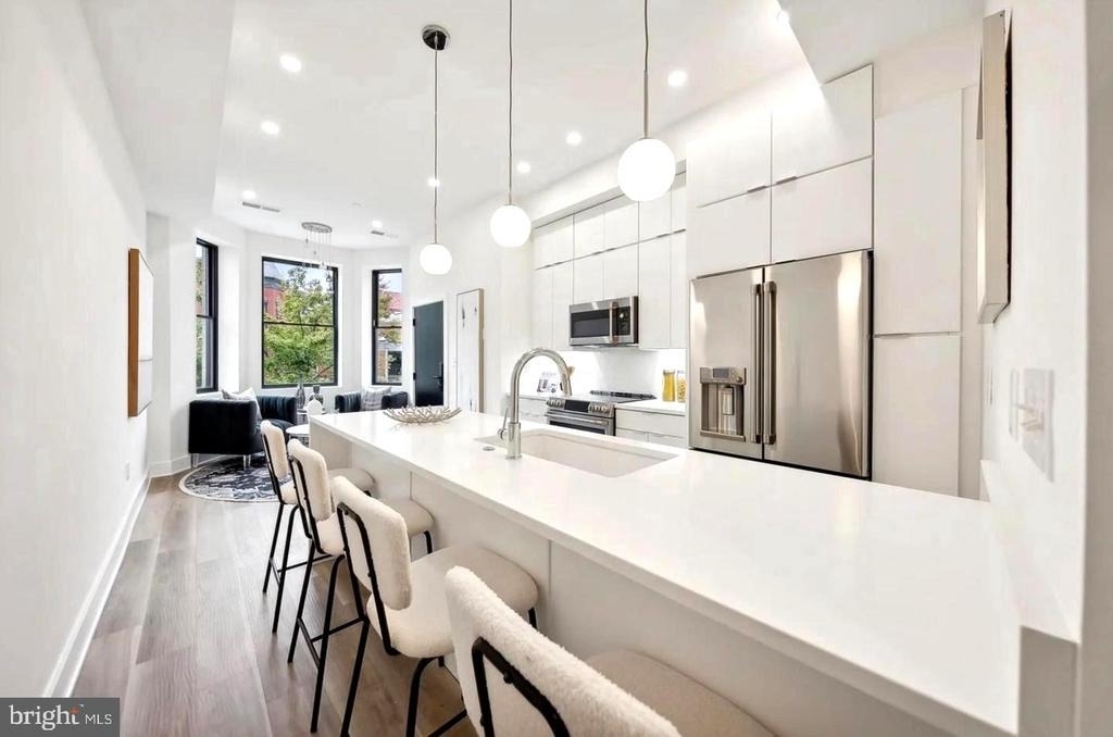 2015 13th Street Nw - Photo 4