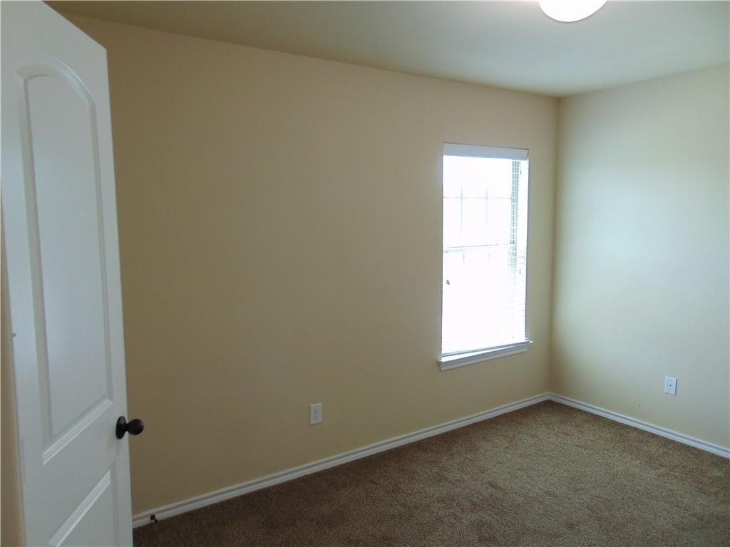 185 Creekside Villa Dr - Photo 8