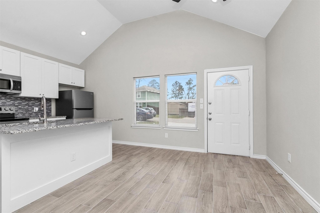 16706 E Hammon - Photo 6