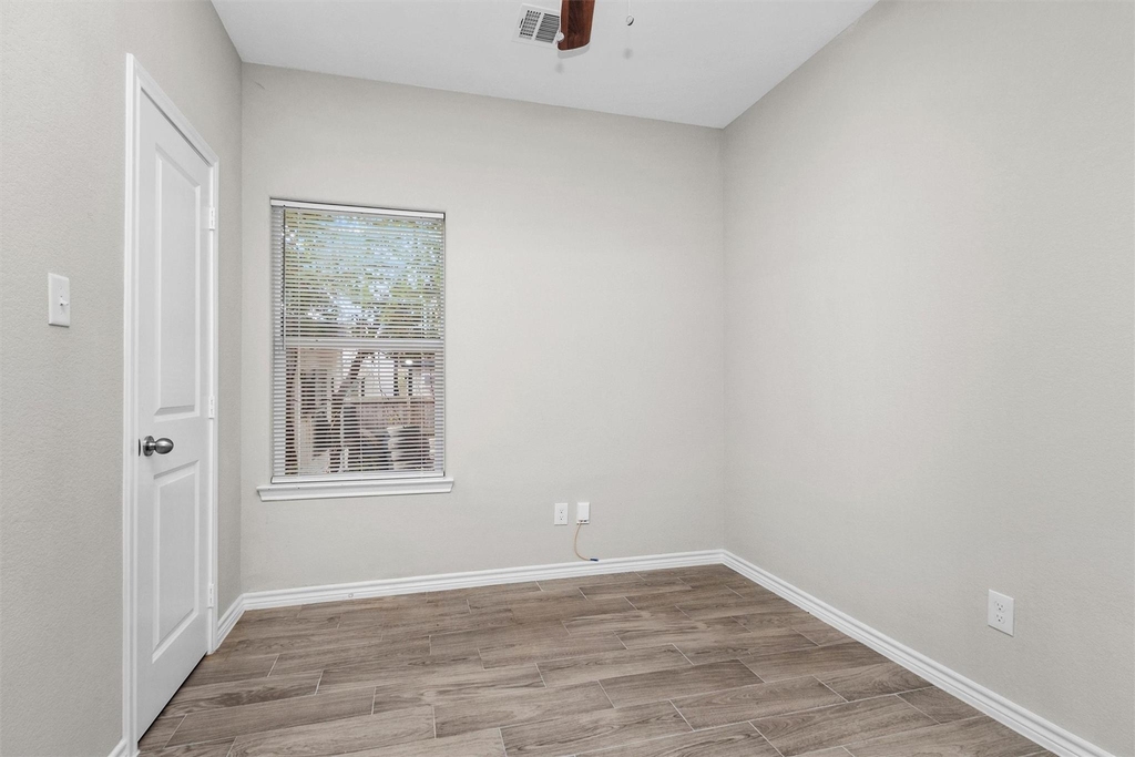 16706 E Hammon - Photo 15