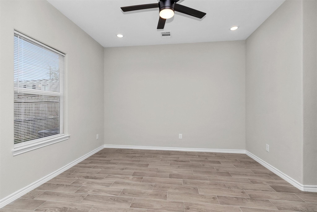 16706 E Hammon - Photo 21