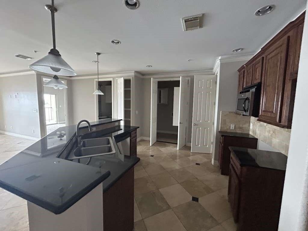 7039 Kingston Cove Lane - Photo 7