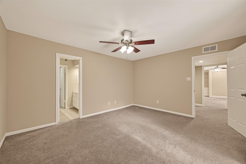 2413 Potomac Drive - Photo 24