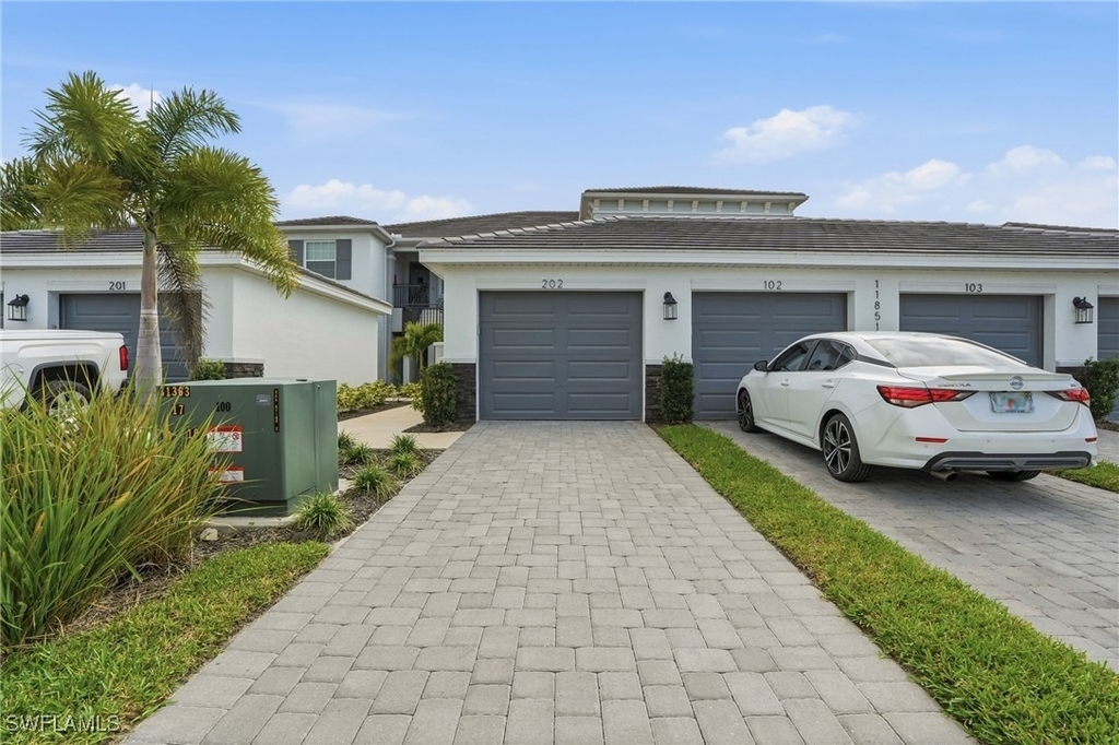 11851 Venetian Lagoon Drive - Photo 38