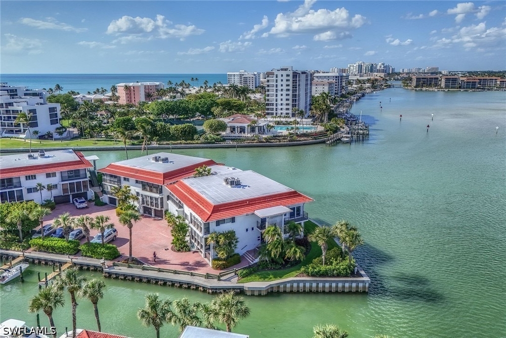 2258 Gulf Shore Boulevard N - Photo 33
