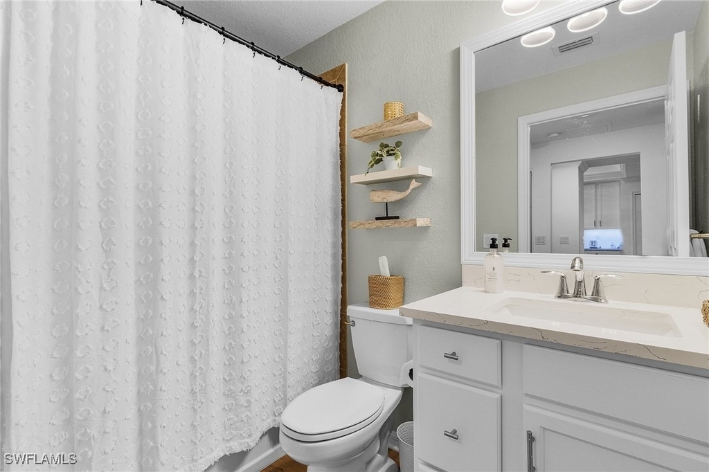 28047 Bridgetown Court - Photo 18