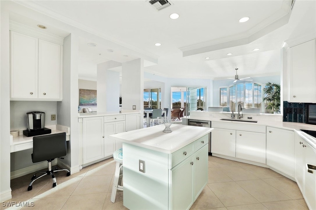 4811 Island Pond Court - Photo 11