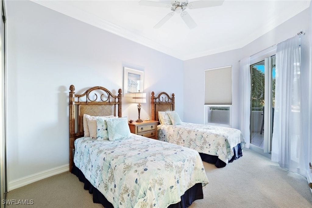 4811 Island Pond Court - Photo 5