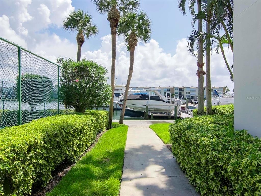 7540 Bay Island Drive S - Photo 24