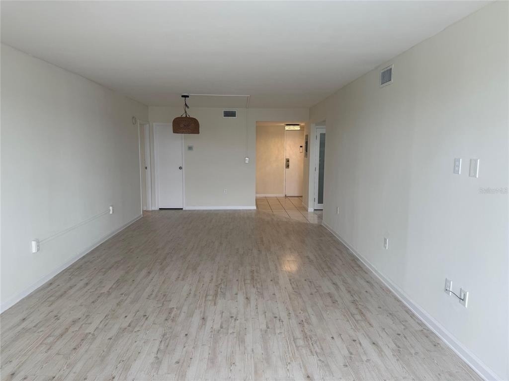 925 N Halifax Avenue - Photo 20
