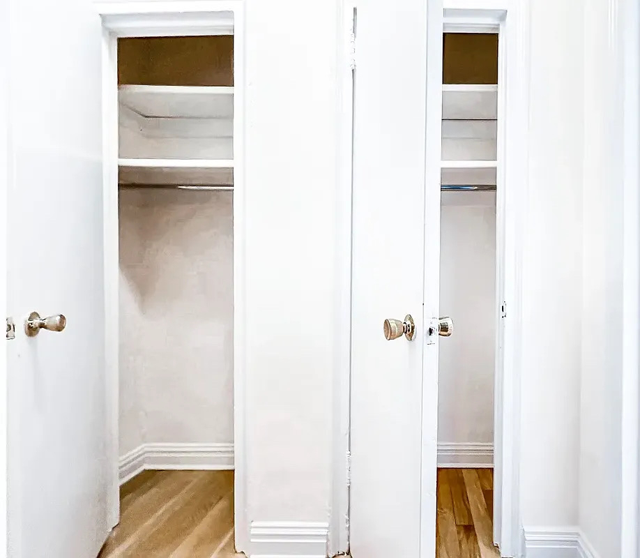 214 East 51st Street - Photo 5