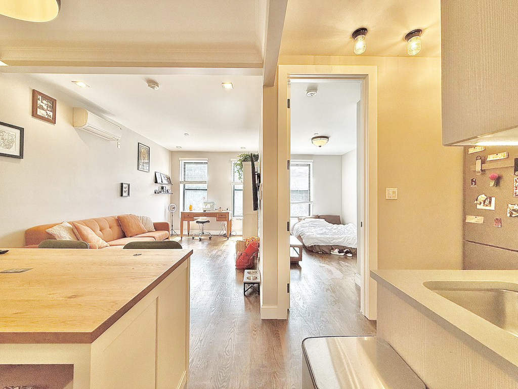 60-80 Myrtle Avenue - Photo 4