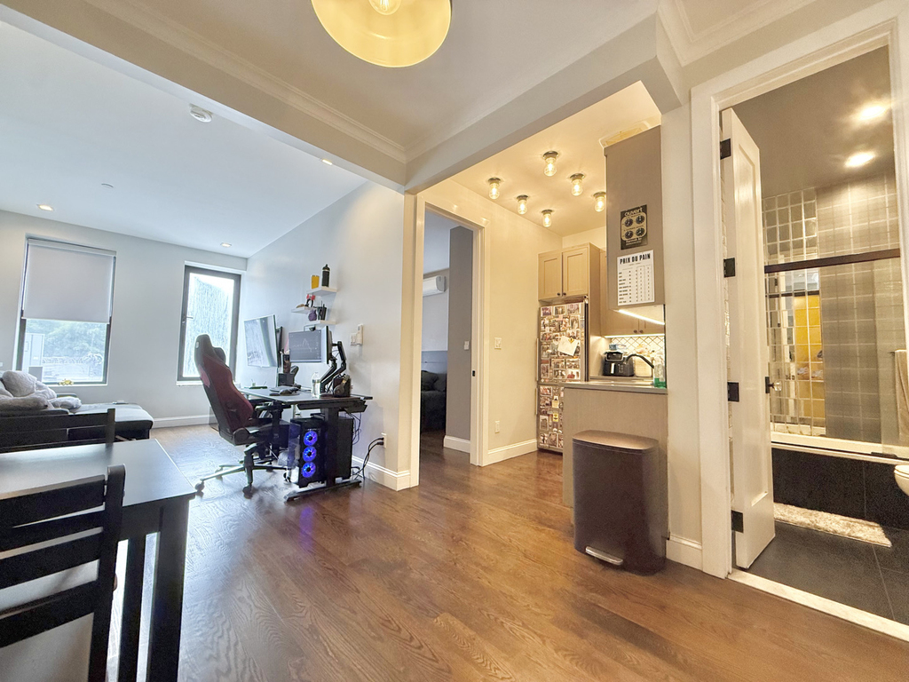60-80 Myrtle Avenue - Photo 3