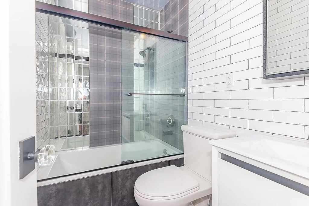 60-80 Myrtle Avenue - Photo 3