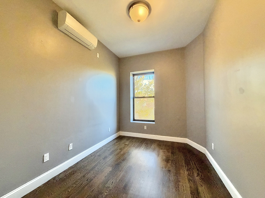 60-80 Myrtle Avenue - Photo 5