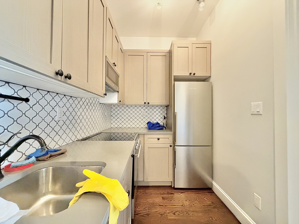 60-80 Myrtle Avenue - Photo 2