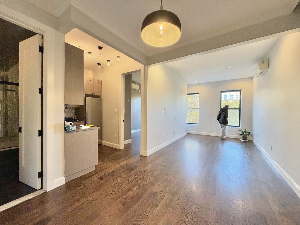 60-80 Myrtle Avenue - Photo 4