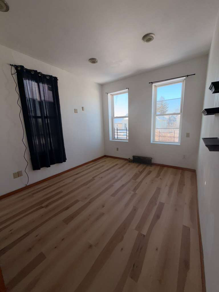 82nd street - Photo 7