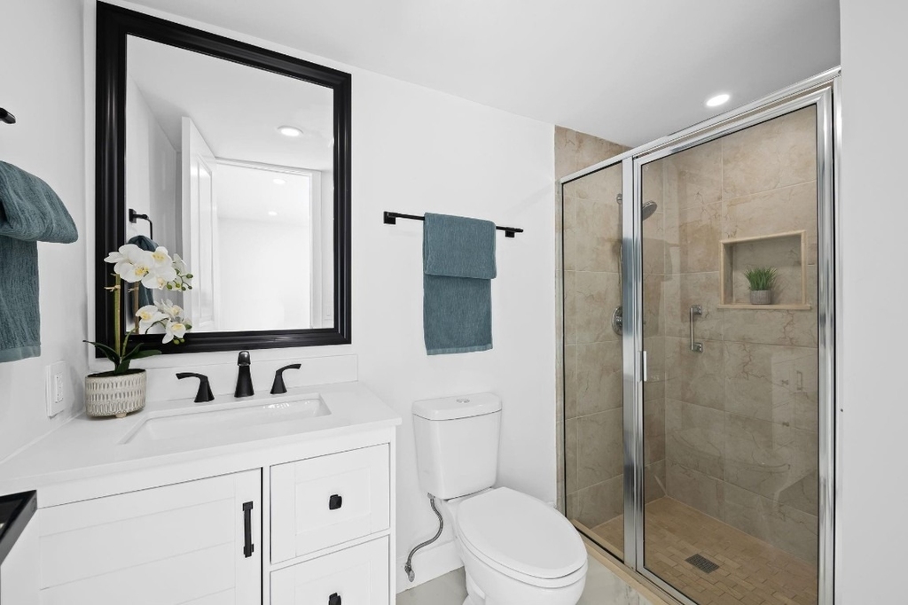 865 Ne 23rd Terrace - Photo 18