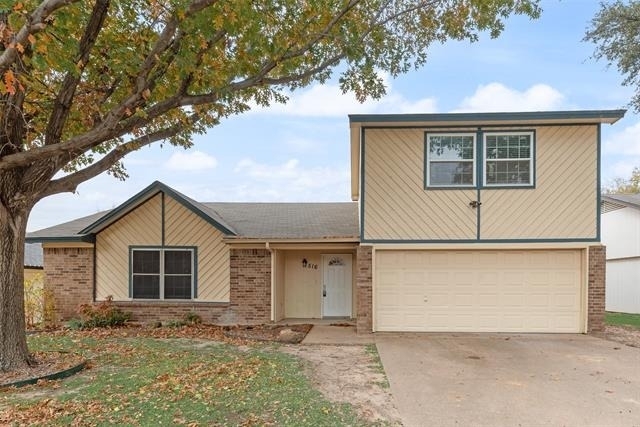 516 Roberts Drive - Photo 3