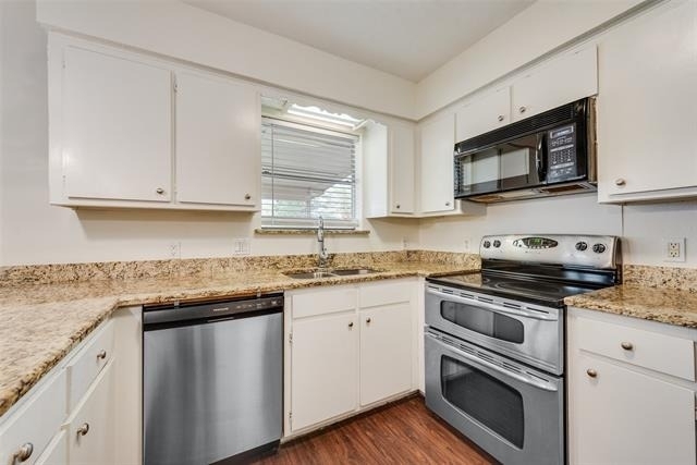 516 Roberts Drive - Photo 12