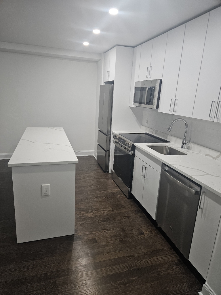 20 fifth avenue - Photo 1