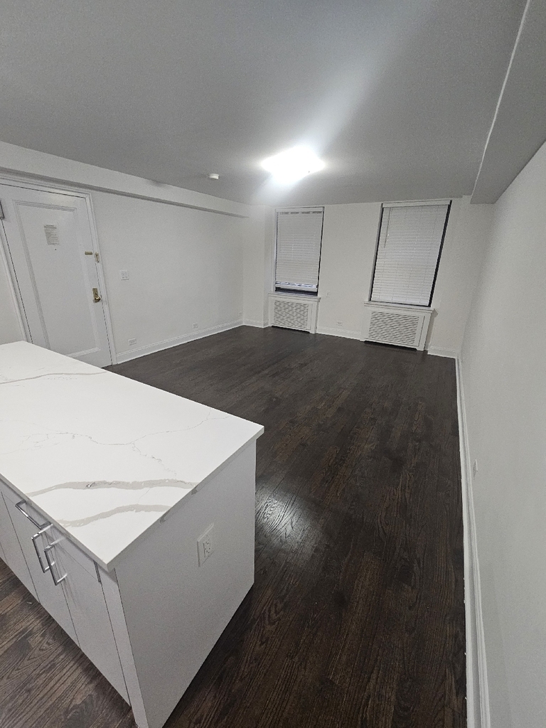 20 fifth avenue - Photo 3