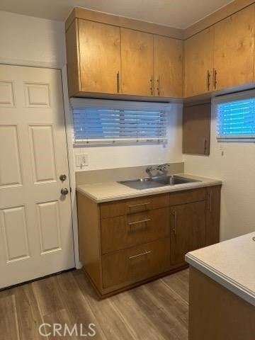 852 W 18th - Photo 6