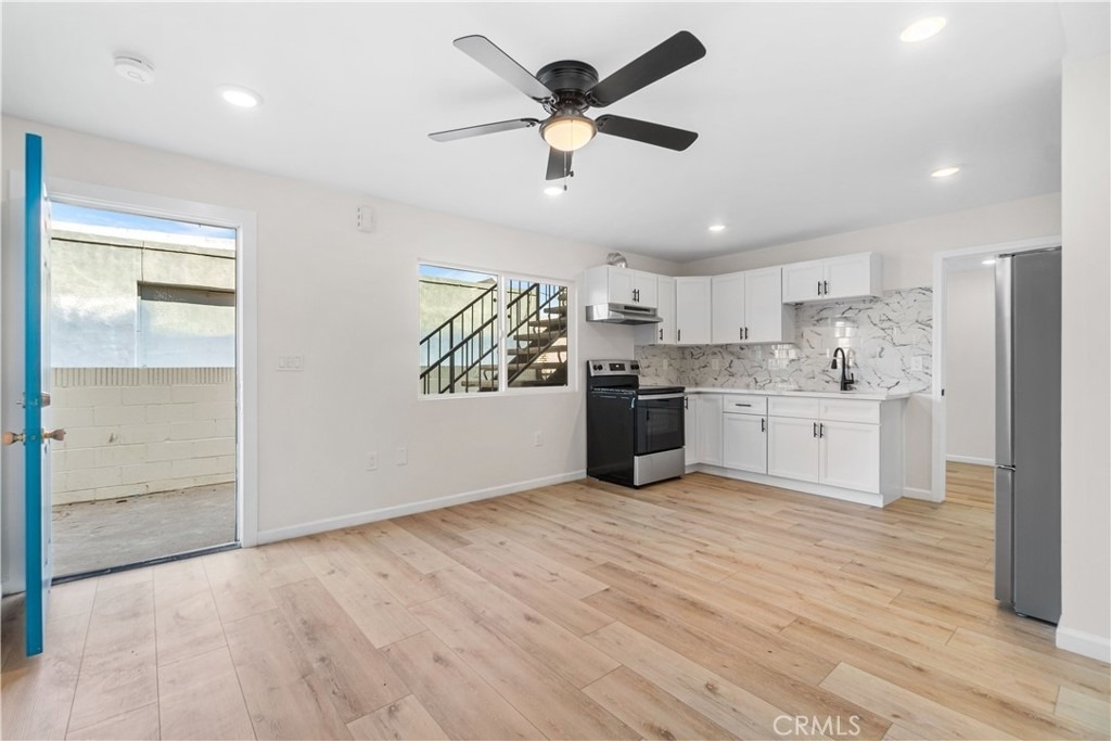 523 W 12th - Photo 3