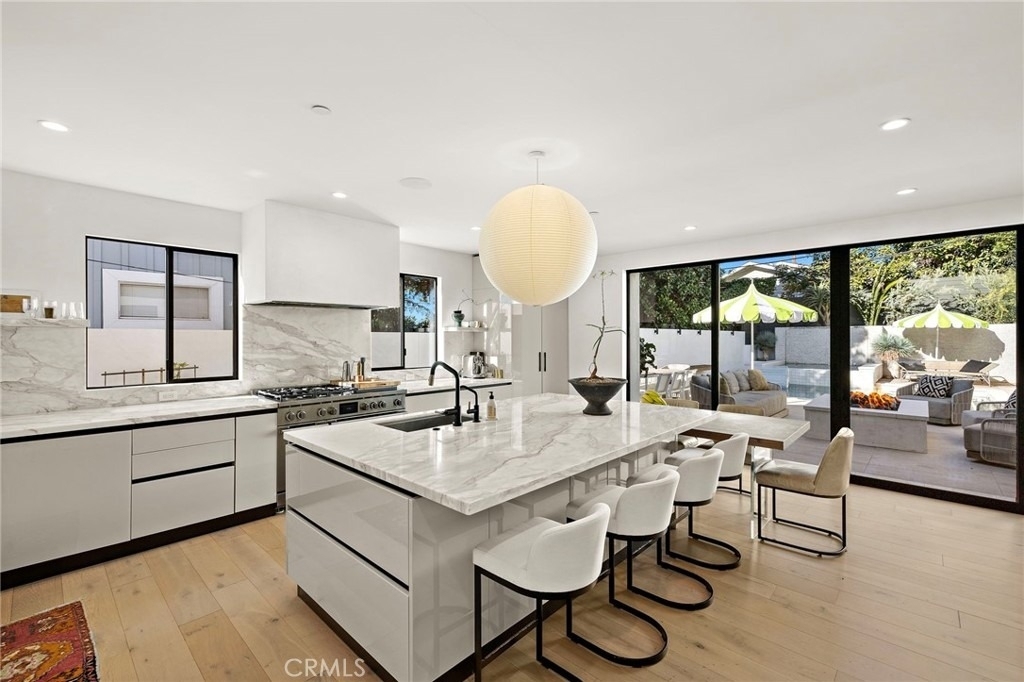 228 W Avenida Cordoba - Photo 3
