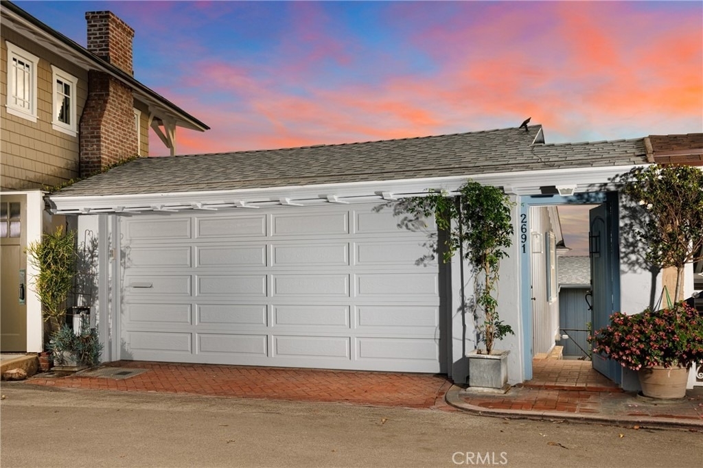 2691 Victoria - Photo 38