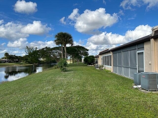 221 Lake Meryl Drive - Photo 17