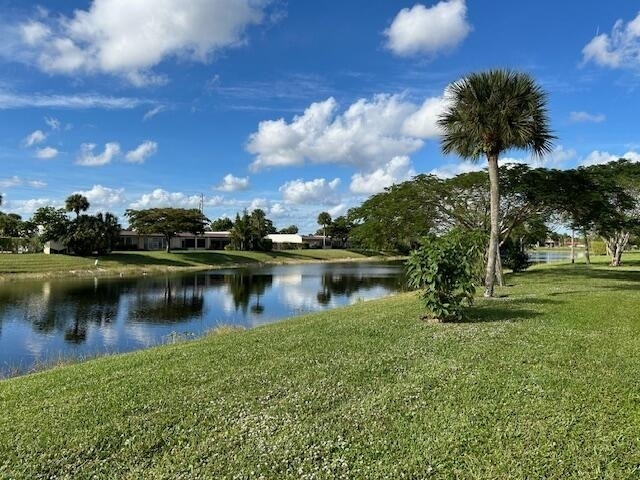 221 Lake Meryl Drive - Photo 1