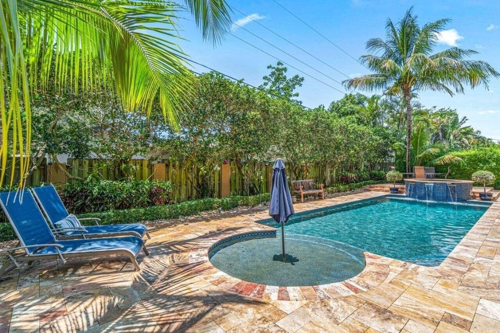 870 Nw 7th Street - Photo 35