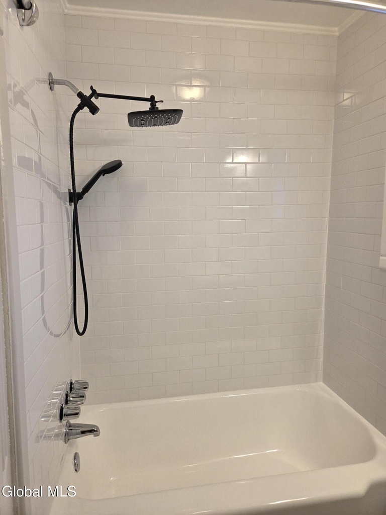 669 Pawling Avenue - Photo 12