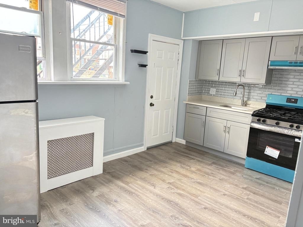3161 Magee Avenue - Photo 7