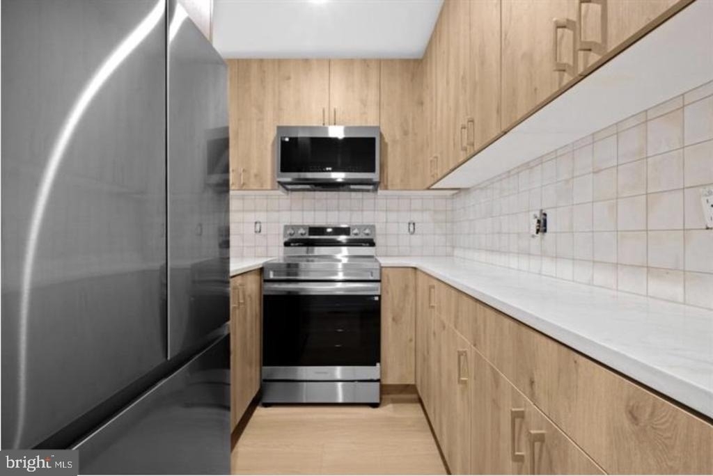 2215 N Mutter Street - Photo 6