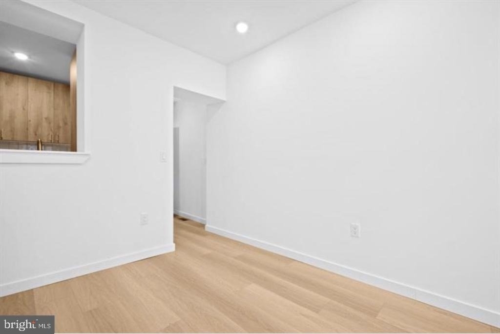 2215 N Mutter Street - Photo 5