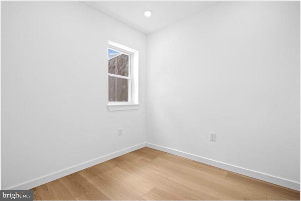 2215 N Mutter Street - Photo 17
