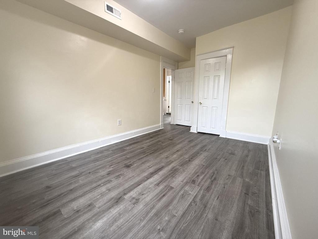 720 Springfield Avenue - Photo 2