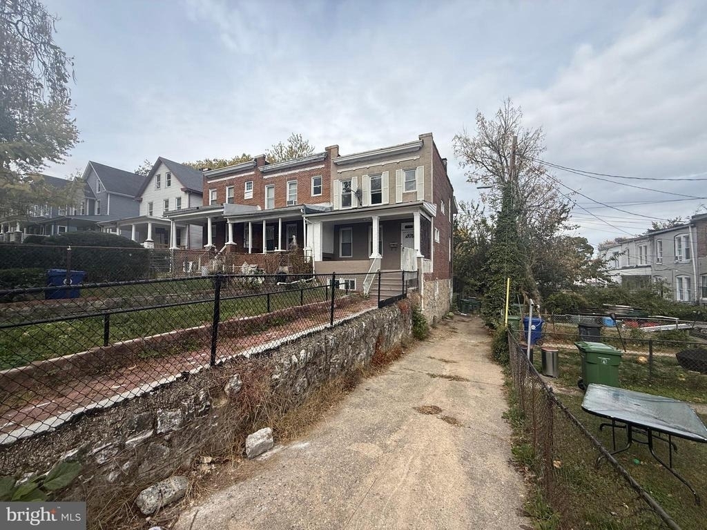 720 Springfield Avenue - Photo 69